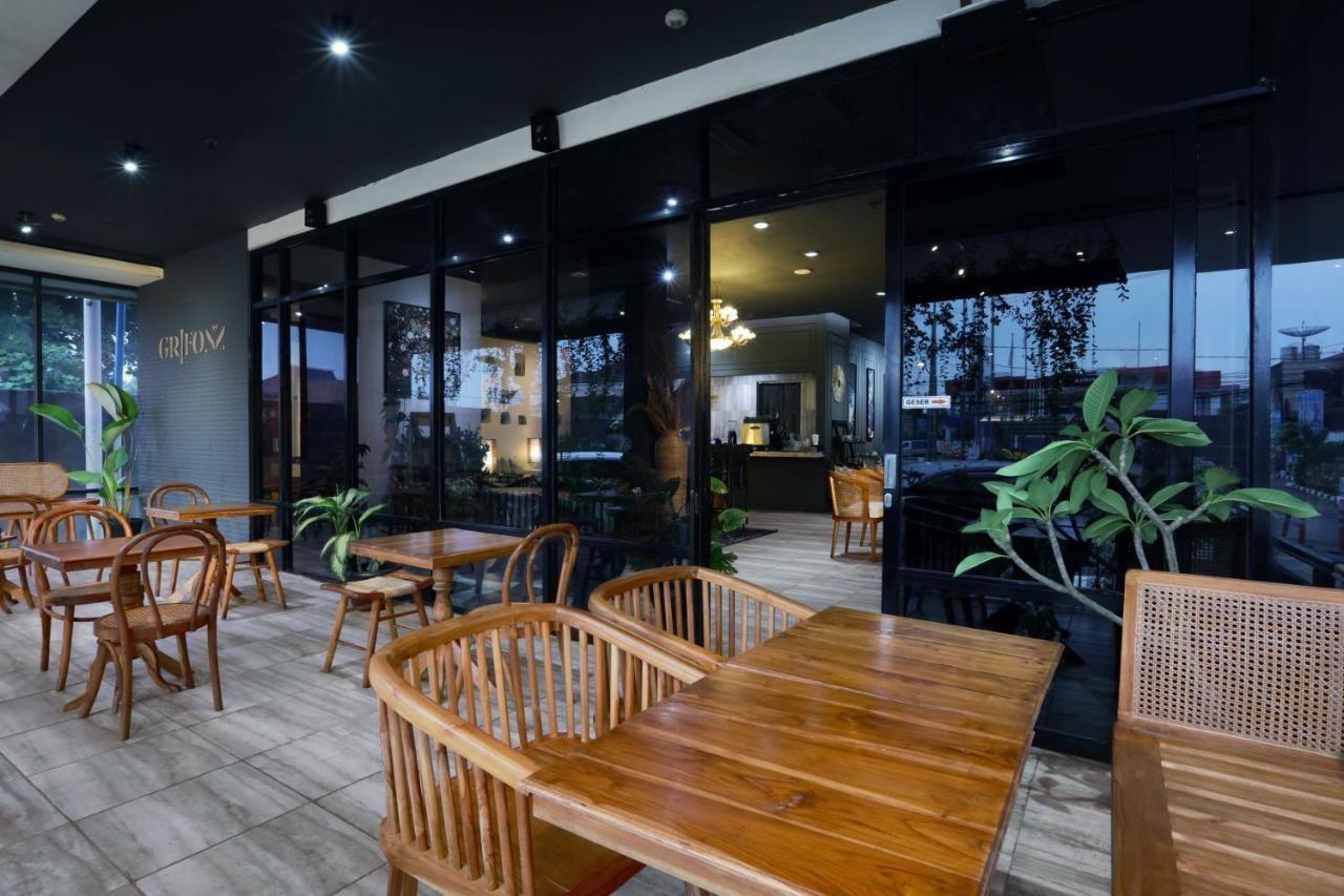 Algoritma Hotel Palembang