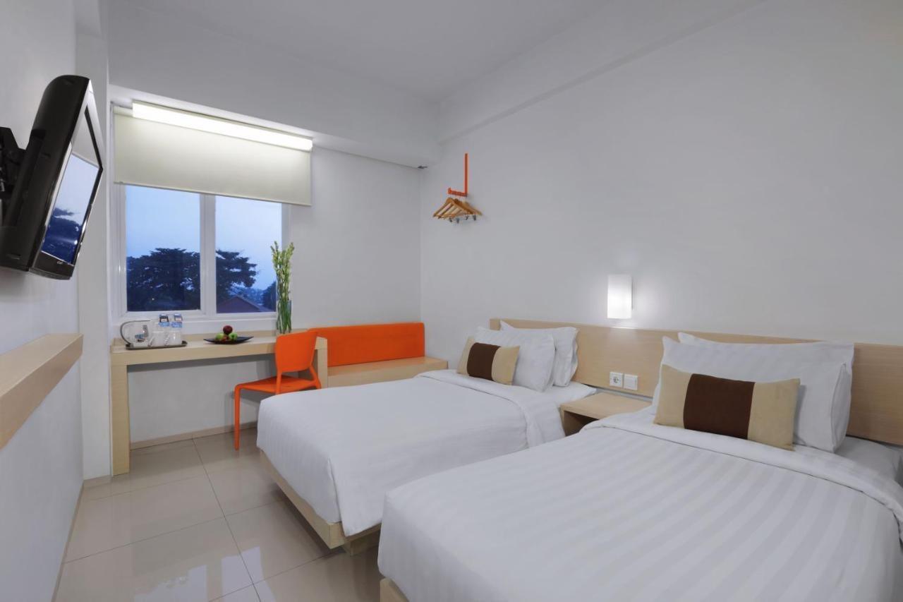 Hotel Algoritma